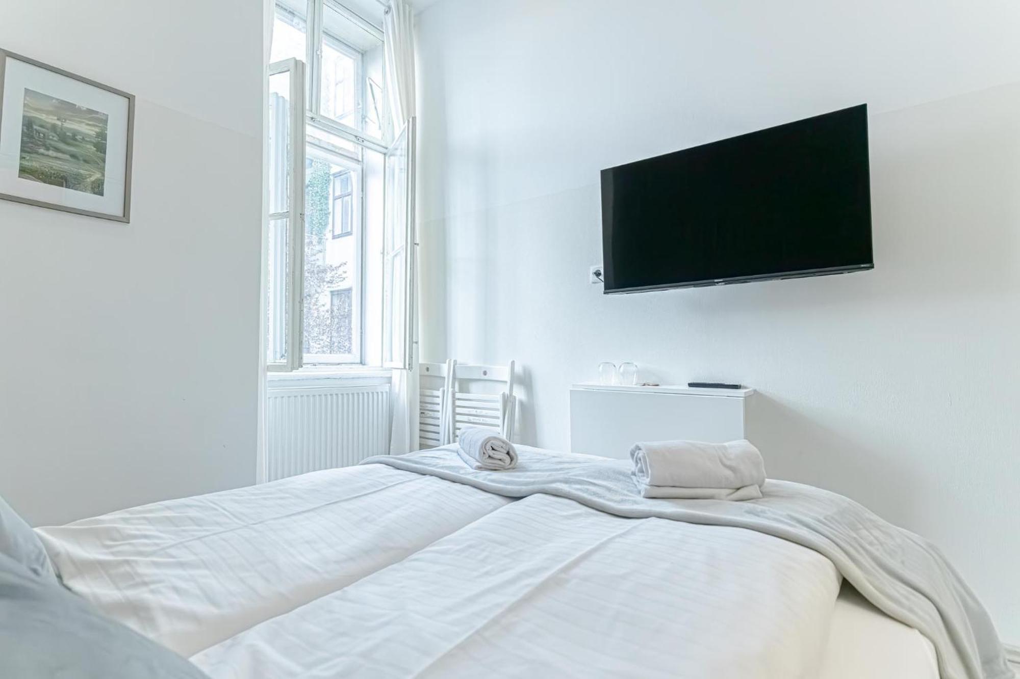 Mariahilfer Boutique Rooms - Virtual Reception & Self-Checkin 비엔나 외부 사진